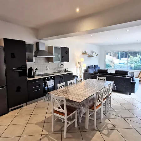 La Roseraie A 1km De La Hébergement de vacances Longeville-sur-Mer