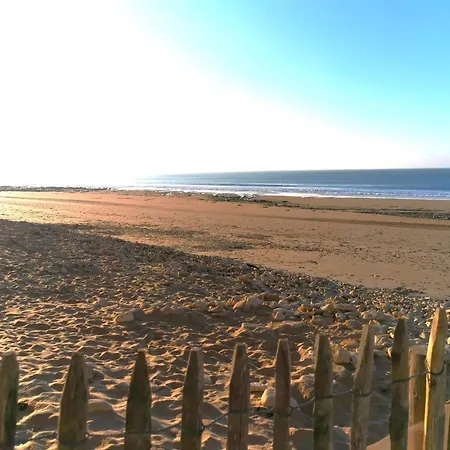 La Roseraie A 1km De La Longeville-sur-Mer