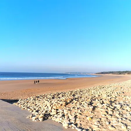 Hébergement de vacances La Roseraie A 1km De La