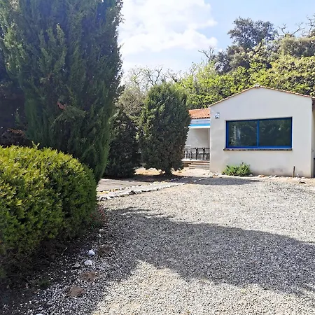 La Roseraie A 1km De La *