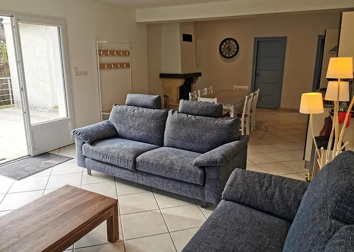 Casa de Férias La Roseraie A 1km De La